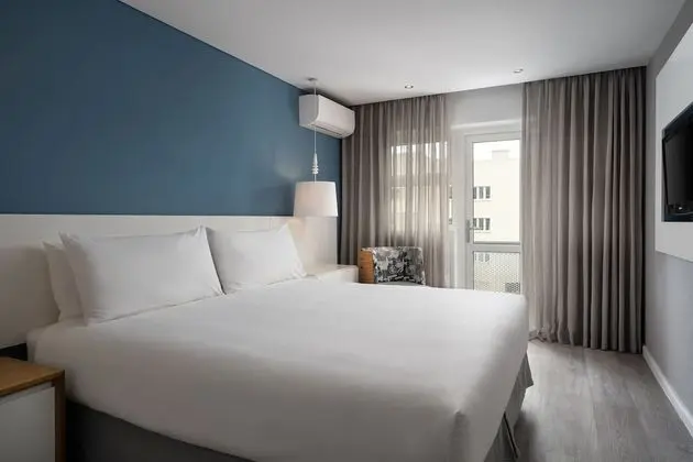 Oda, 1 En Büyük (King) Boy Yatak, Balkon