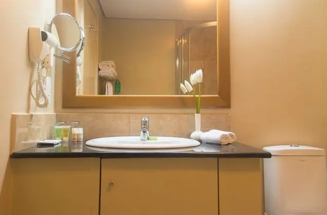 Apart Daire, 2 Yatak Odası, Balkon