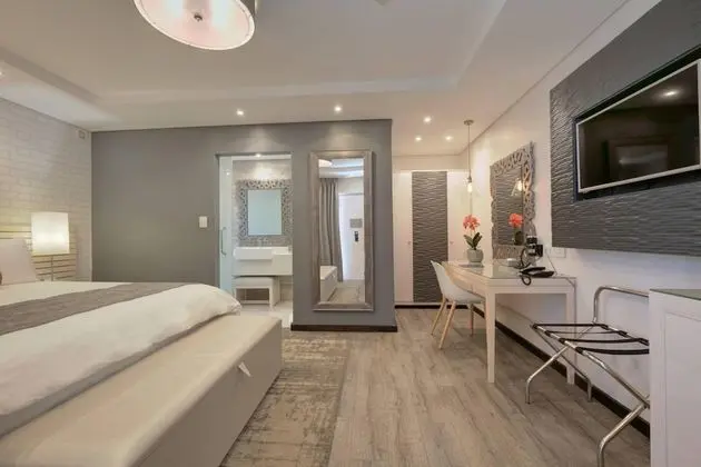Süit, 1 Yatak Odası, Balkon, Liman Manzaralı