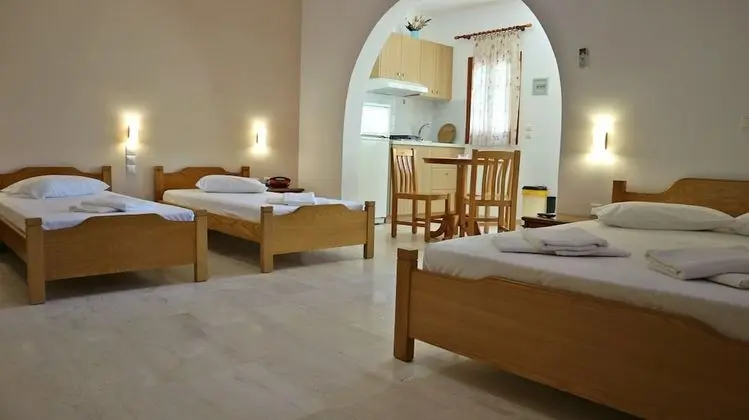 Economy Dört Kişilik Oda (Semi-basement)