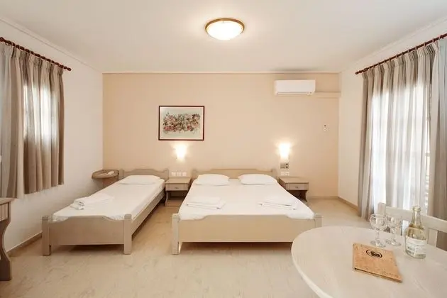 Üç Kişilik Oda, Balkon