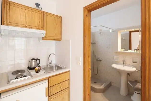Üç Kişilik Oda, Balkon