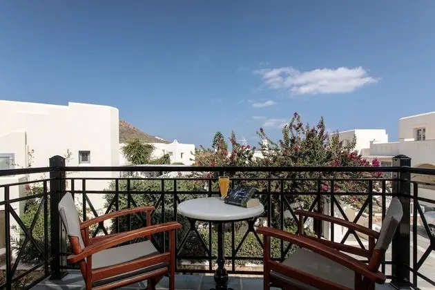 Üç Kişilik Oda, Balkon