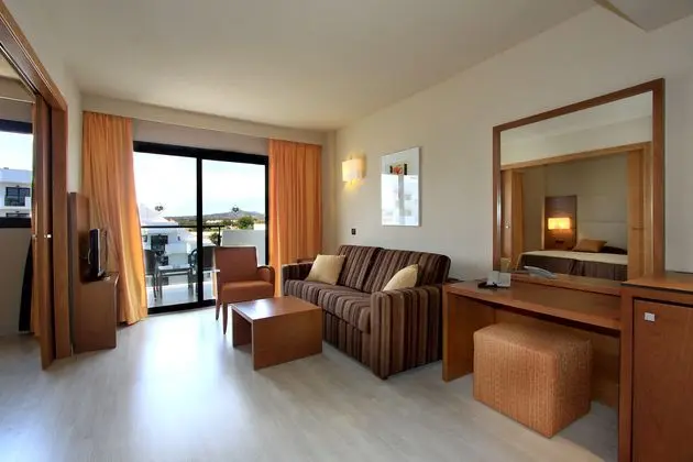 1 Çift Kişilik Veya 2 Tek Kişilik Yatak With Balcony