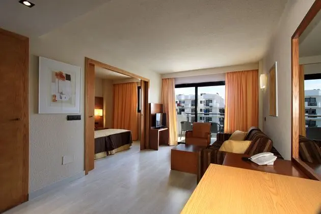 1 Çift Kişilik Veya 2 Tek Kişilik Yatak With Balcony