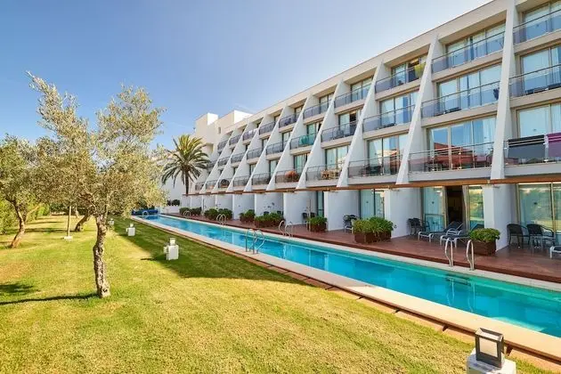 Tek Büyük Yataklı Oda (Swim Up)