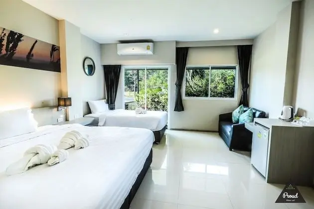 Family Room Garden View