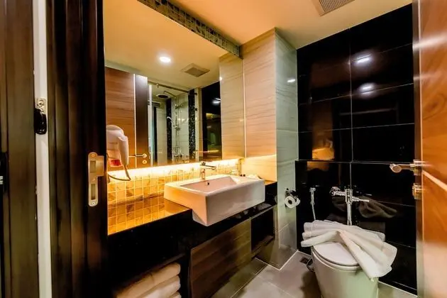 Deluxe Oda, Sigara İçilmez, Şehir Manzaralı