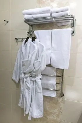 Standard Tek Büyük veya İki Ayrı Yataklı Oda, Balkon