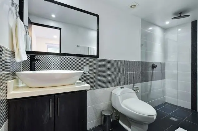 Provence Lofts 202