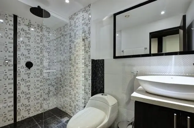 Provence Lofts 203