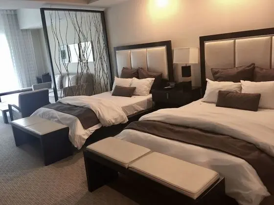 Junior Stüdyo, Birden Çok Yatak, Balkon, Golf Manzaralı (Blue Double Studio Suite)