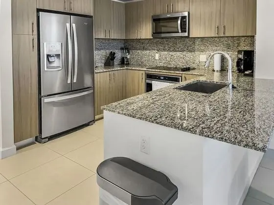 Süit, Birden Çok Yatak, Şehir Manzaralı (Three Bedroom City View)