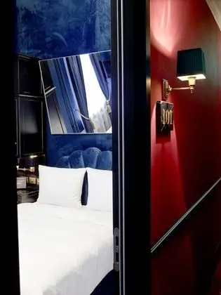 Petite