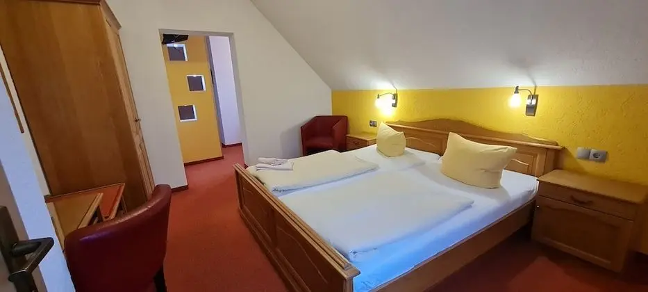 Tek Büyük Yataklı Oda