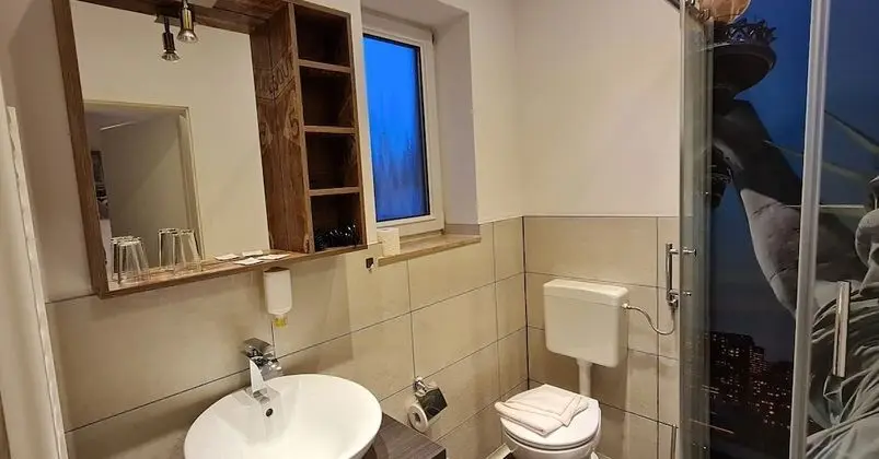 Tek Büyük Yataklı Oda