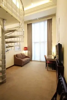 Deluxe Süit, Balkon, Şehir Manzaralı (Suite)