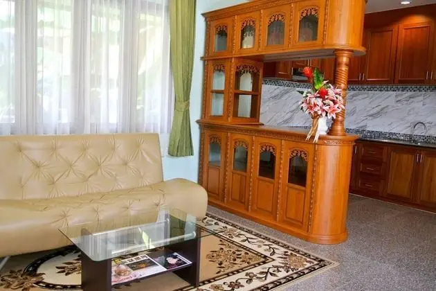 1-Bedroom Villa with Garden View