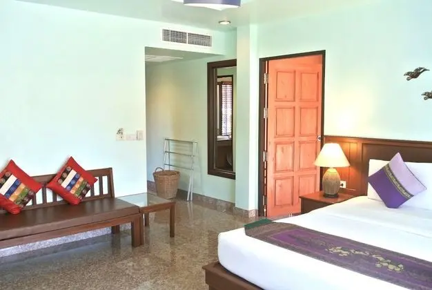 Superior Double Room with Balcony Next to the Beach