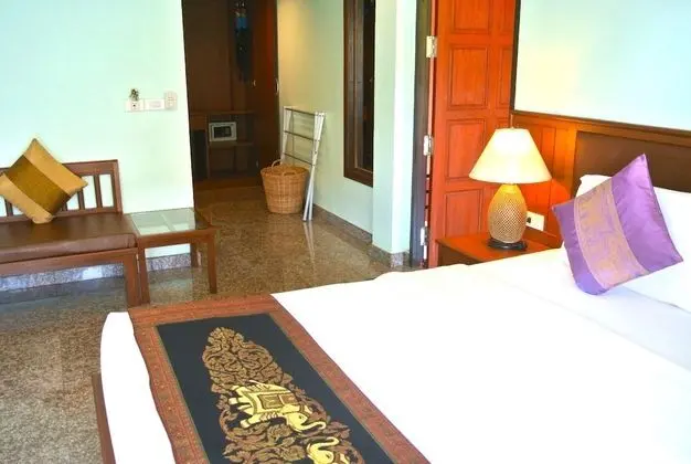Superior Double Room with Balcony Next to the Beach
