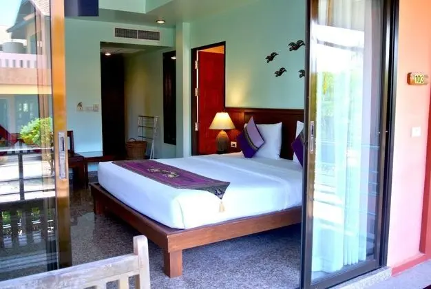 Superior Double Room with Balcony Next to the Beach