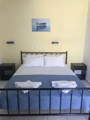 Üç Kişilik Oda, Bahçe Manzaralı