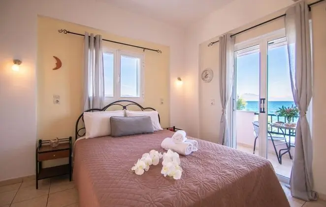 Stüdyo, Deniz Manzaralı