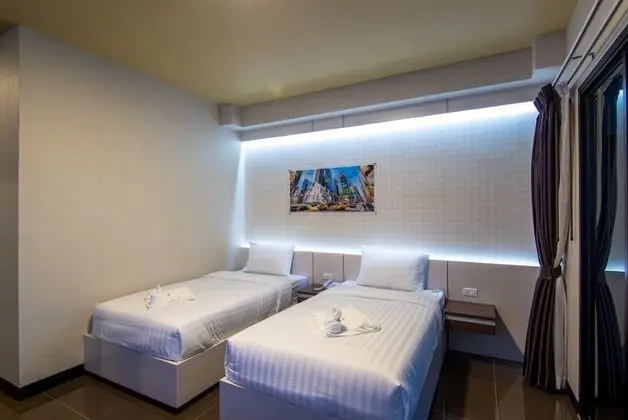 Standard Twin Room