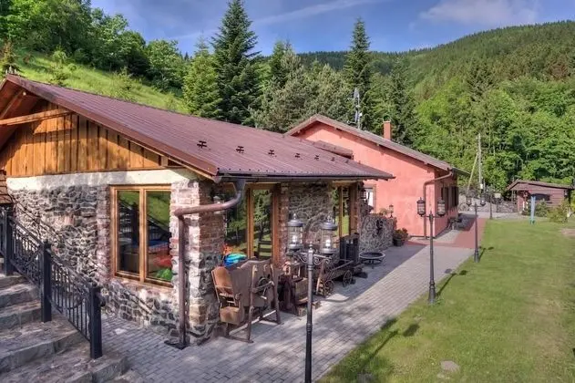 Villa, Sigara İçilebilir