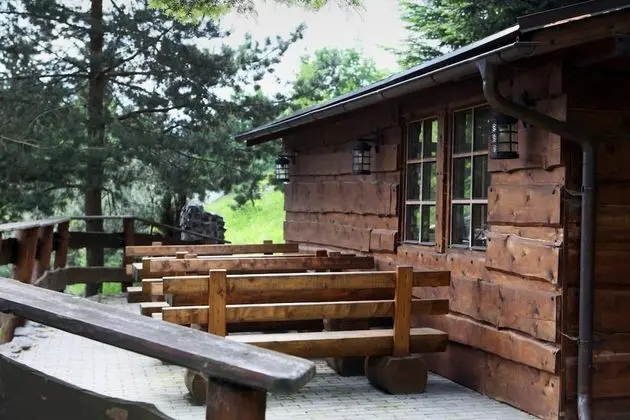 Villa, Sigara İçilebilir