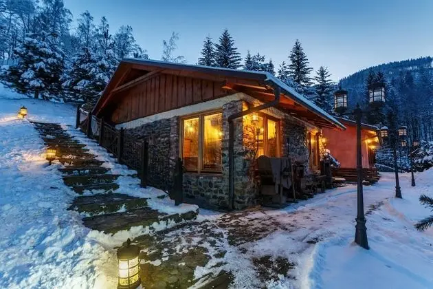 Villa, Sigara İçilebilir