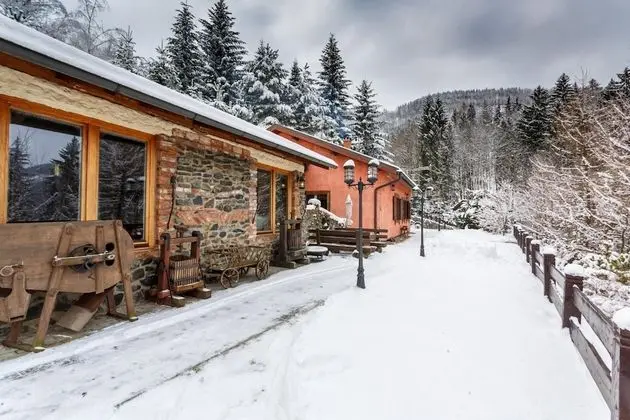 Villa, Sigara İçilebilir