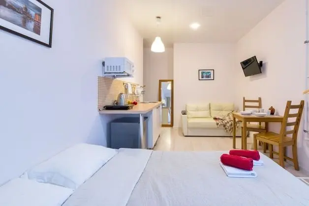 Luxury Apart Daire, 1 Büyük (Queen) Boy Yatak ve Çekyat, Sigara İçilmez, Avlu Manzaralı