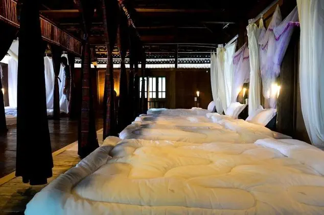 Ortak Ranzalı Oda, Karma Ranzalı Oda (Bed in 10-Bed)