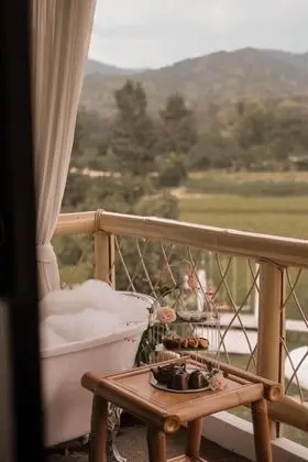 Sweet Farmer (Twin Bed)