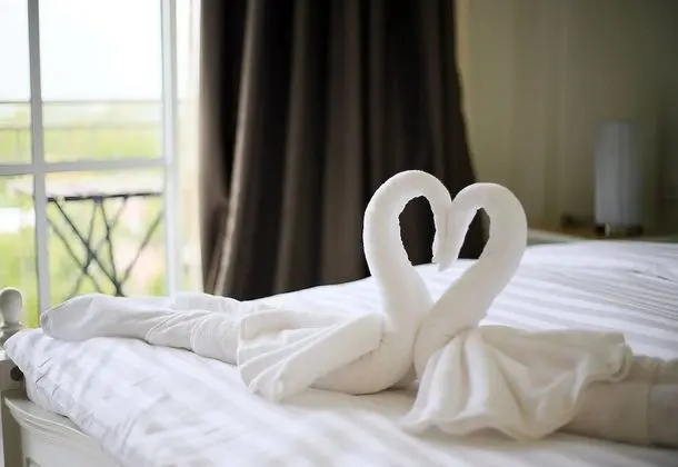 Deluxe Double Room with Mountain View