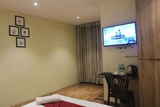 Deluxe Tek Büyük Yataklı Oda