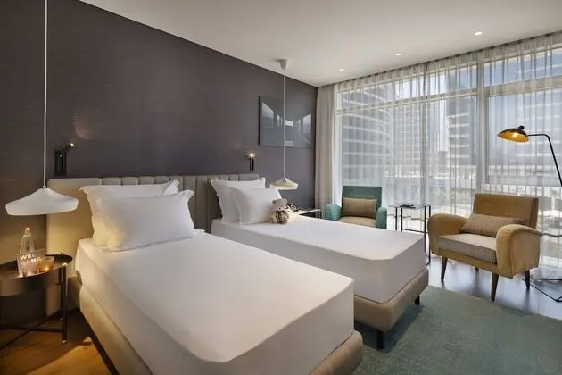 Oda, 2 Tek Kişilik Yatak, Sigara İçilmez