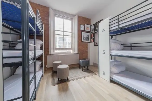 Private 9 Bedded Room