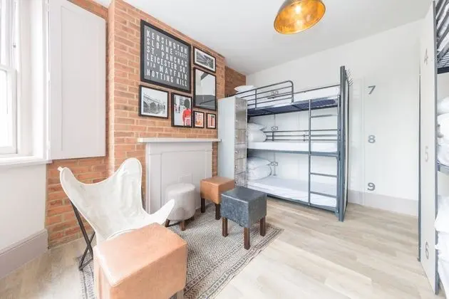 Private 9 Bedded Room