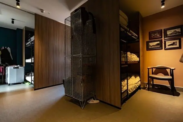 Private 12 Bed Dormitory with Shared Bathroom