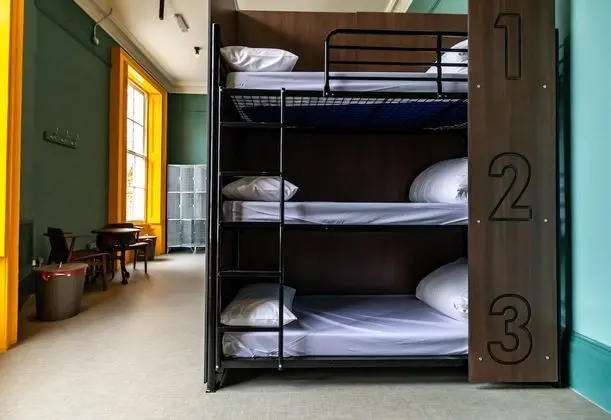 Standard Ortak Ranzalı Oda, Karma Ranzalı Oda (1 Bed in a 9 Bed Dorm)