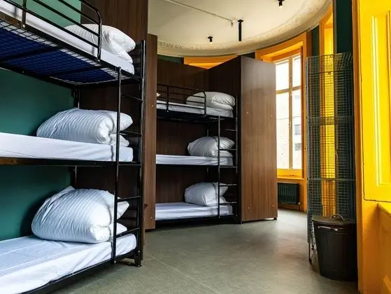 Standard Ortak Ranzalı Oda, Karma Ranzalı Oda (1 Bed in a 9 Bed Dorm)