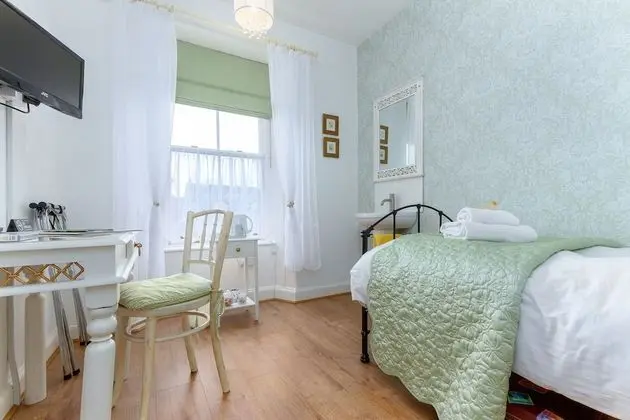 Superior Tek Kişilik Oda, Özel Banyo, Bahçe Manzaralı (Pet Friendly)