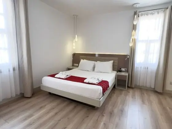 Deluxe Oda, 1 Çift Kişilik Yatak