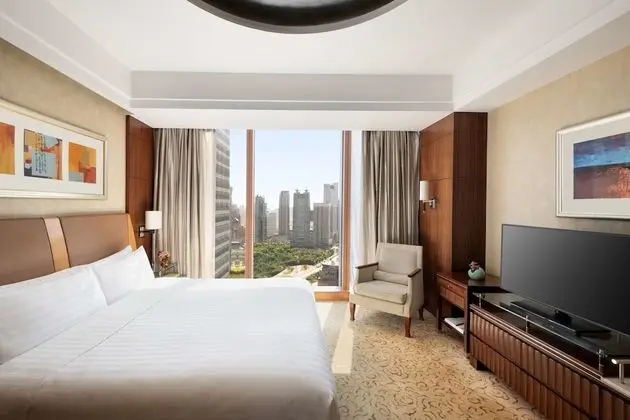 Grand Oda, 1 En Büyük (King) Boy Yatak