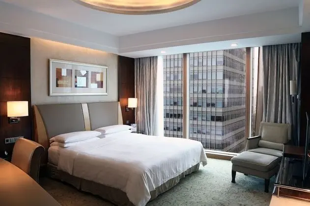 Grand Oda, 1 En Büyük (King) Boy Yatak