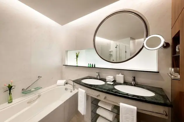 Grand Oda, 1 En Büyük (King) Boy Yatak