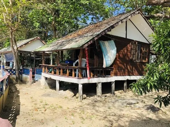 Bungalow with Sea View