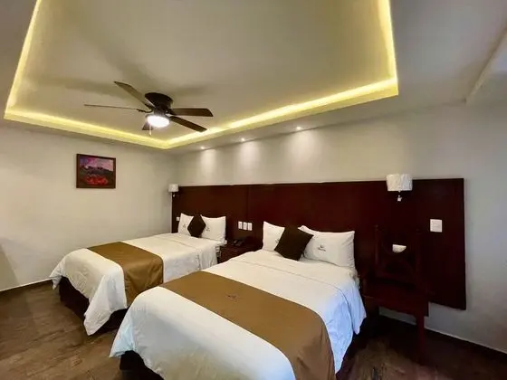 Luxury Tek Büyük Yataklı Oda, 2 Çift Kişilik Yatak